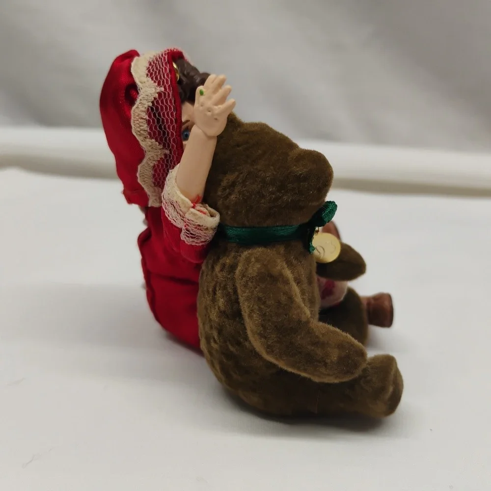 Hallmark Julianne & Teddy 1993 Special‎ Edition Christmas Keepsake Ornament